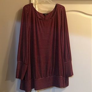 Lane Bryant Long Sleeve Striped Boatneck
Banded-Hem Top Size 26/28